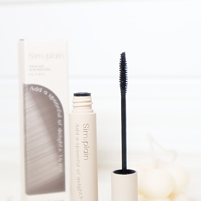 [본사정품]페리페라 심플레인 슬림 마스카라 8g 컬링효과 롱래쉬효과 눈매연출 메이크업 인생템 색조화장 슬림 롱래쉬 젤리 베이스 한결프루프 이지클렌징 래쉬 케어 마스카라 윤기케어 10,600원