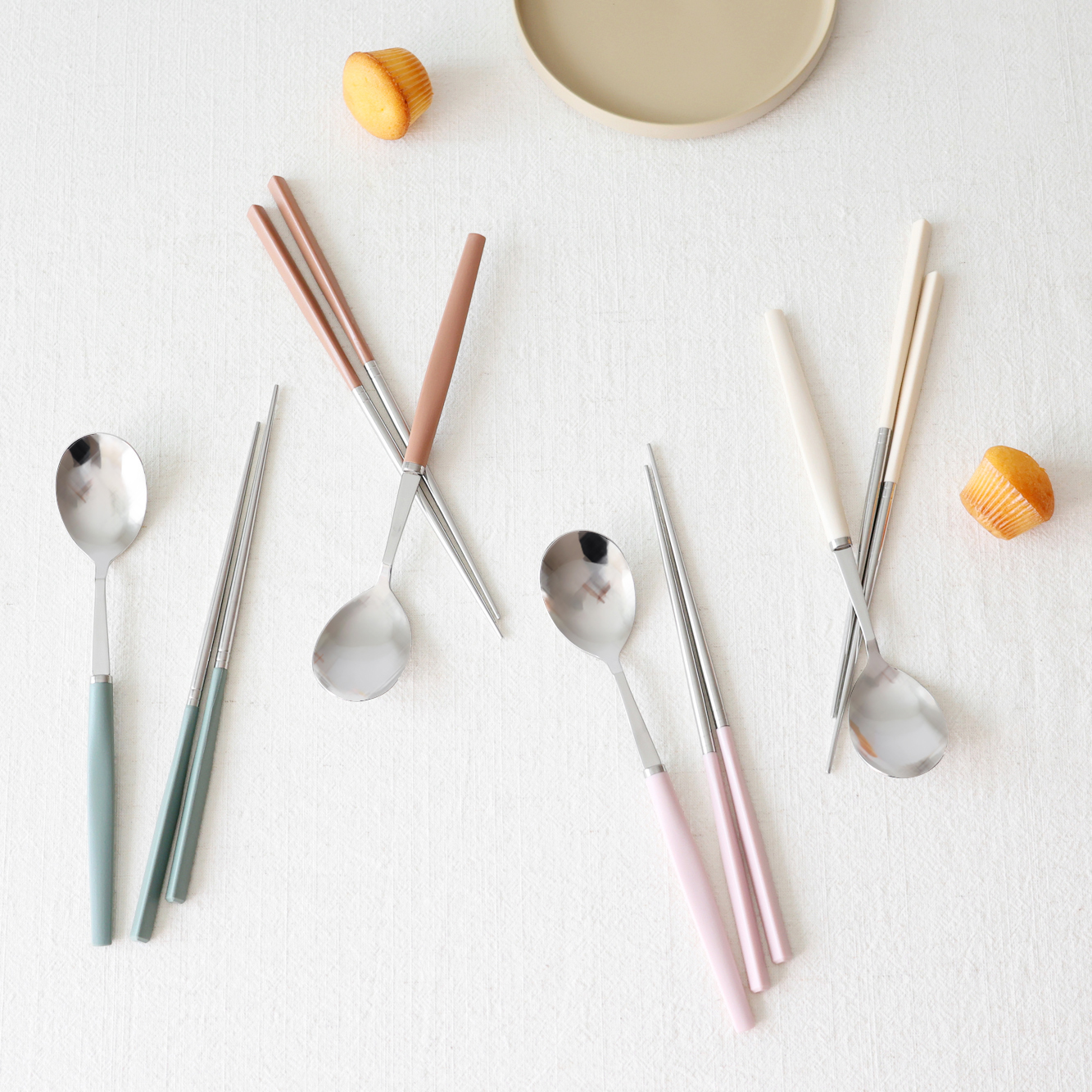 카모메키친 파스텔로 수저 4종 세트, 크림, 베이비핑크, 브릭, 올리브, 1세트, 숟가락 4종 + 젓가락 4종 19,200원