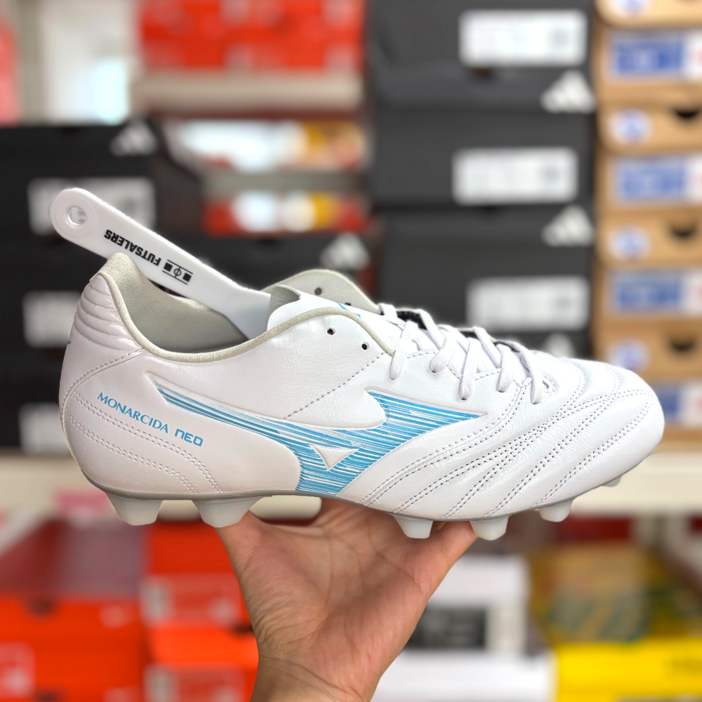 미즈노 발볼넓은 맨땅 인조잔디 겸용 축구화 모나르시다 네오 3 SW 슈퍼 와이드 AG HG 128,800원