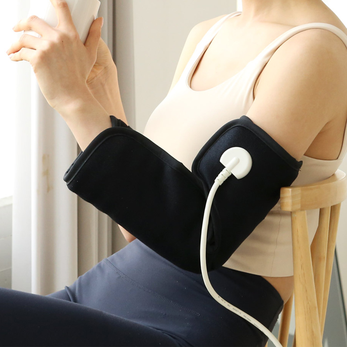 테슬테즐 전기 온열 팔꿈치 찜질기 프리미엄, PE-A1, 네오플랜 블랙 62,900원