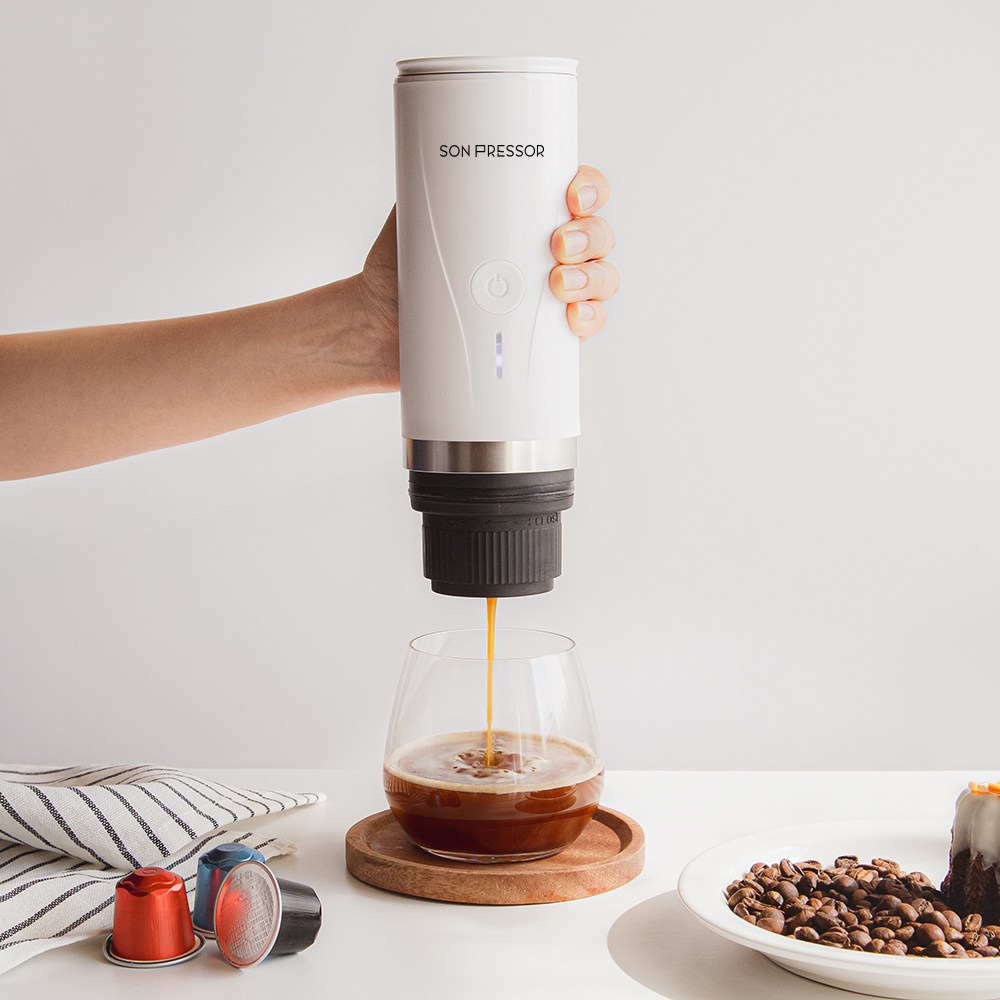 가정용커피머신 휴대용커피머신 휴대용 캡슐머신 에스프레소 미니 소형 가정용커피머신기여행용 등산용 커피머신 하우스그램 손프레소 99,000원