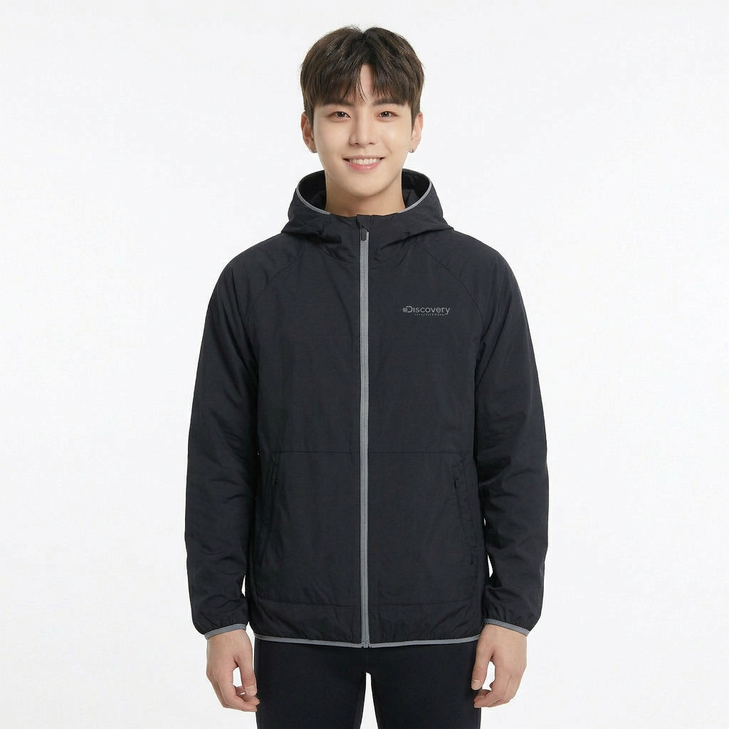 (디스커버리) 남성 경량 패커블 바람막이 99,000원