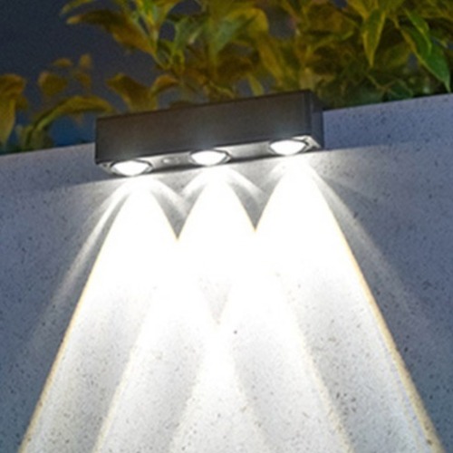 21세기트랜드 라이트온 태양광 3led 울타리 난간 계단 정원등 8,950원