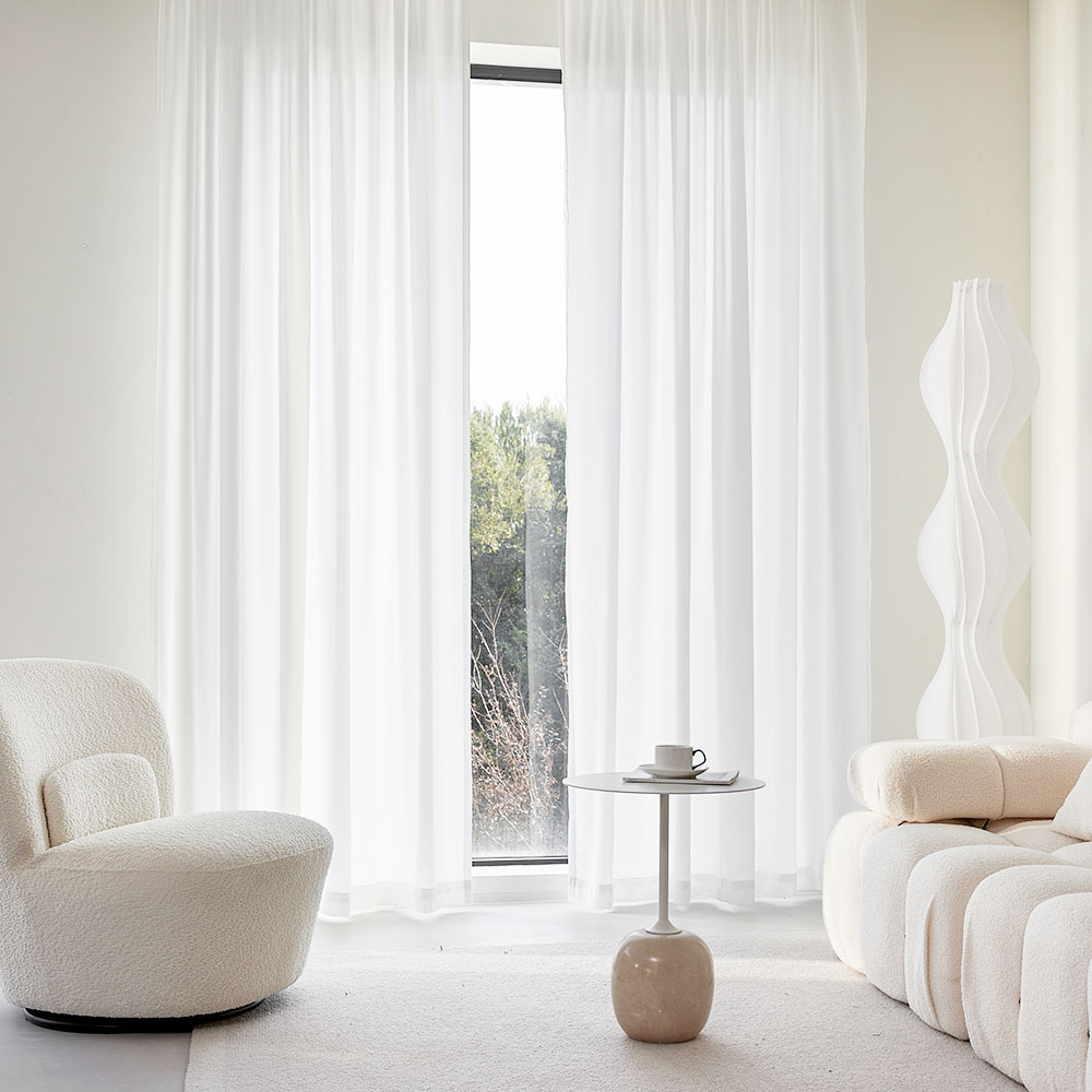 사라하우스 비침없는 밀크화이트 쉬폰 차르르 커튼 봉집형 13,900원