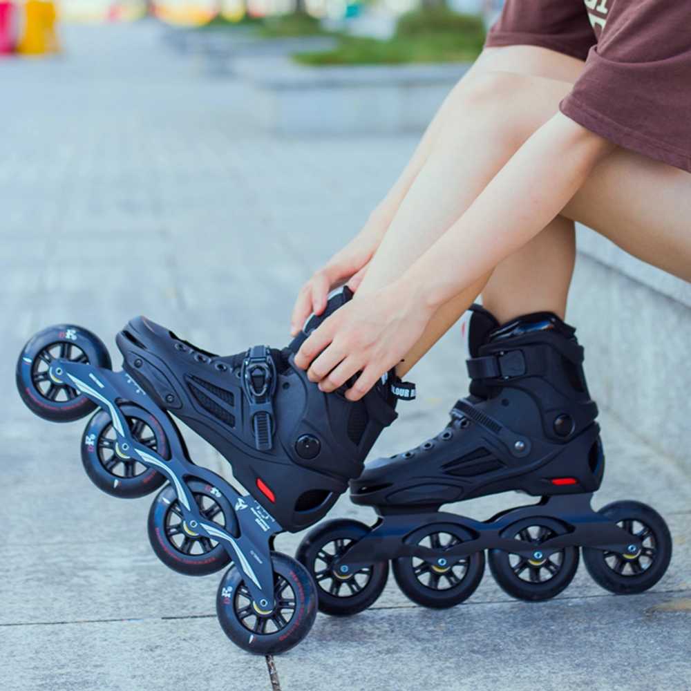 레이싱 인라인 3륜 성인용 전문가 스케이팅 스피드 프 A. 흑백휠은 110MM A. 36 155,700원