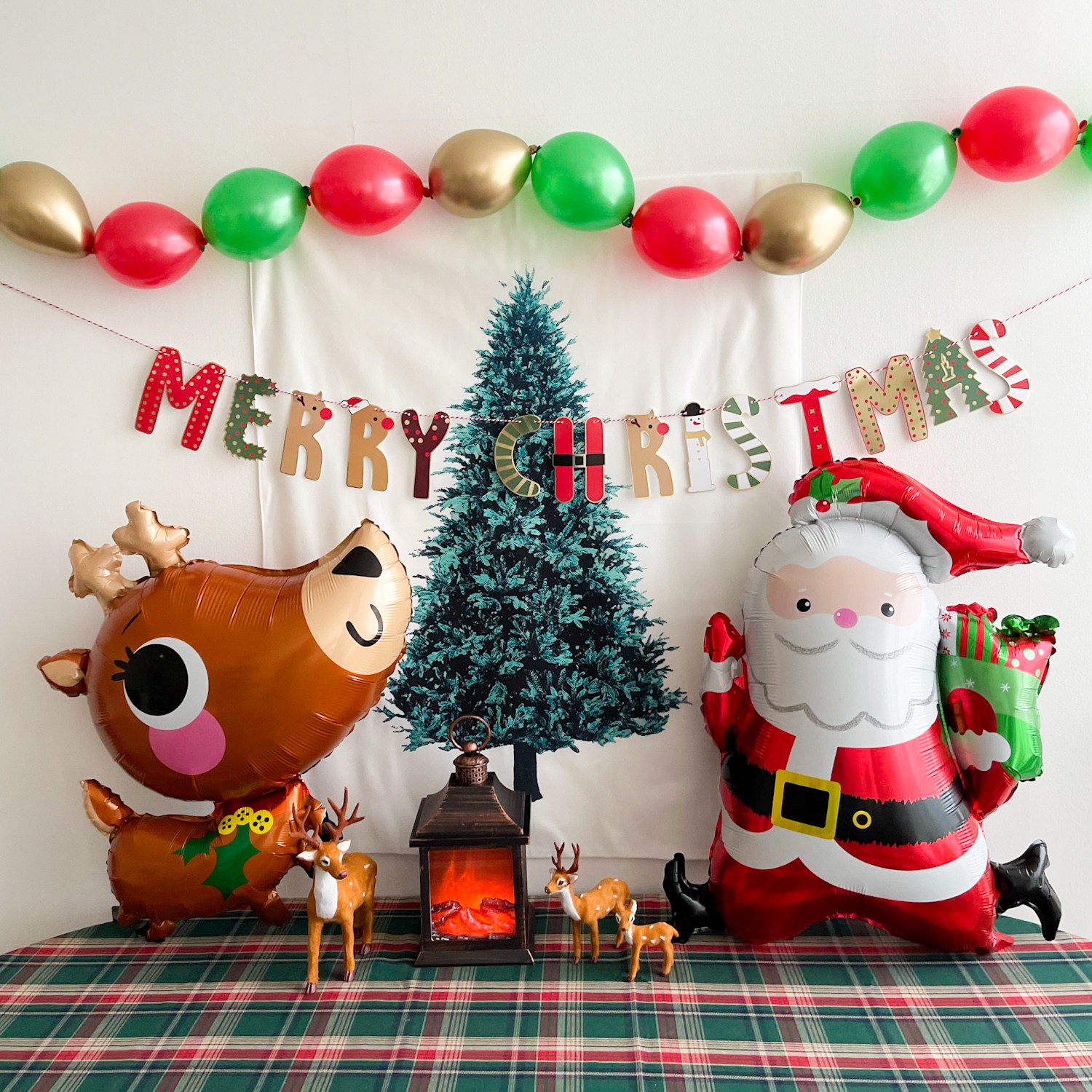 쏙쏙마켓 크리스마스 트리 현수막 홀리데이 프렌즈 파티 풍선 가랜드 세트, 1세트, 산타x루돌프 풀세트 17,900원