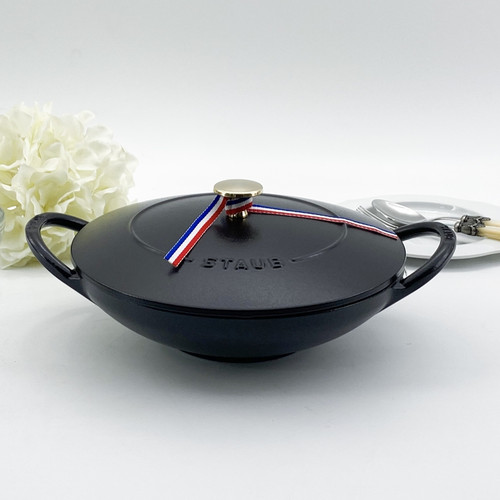 스타우브 B품 알라딘 팟 24cm, 블랙 주물 냄비 131592423-B 240,000원