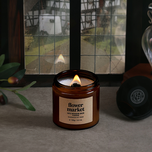 루체 우드심지 소이캔들 100g 선물포장 아로마 향초 불멍 힐링 명품 프리미엄 갈색병 캔들 12,000원