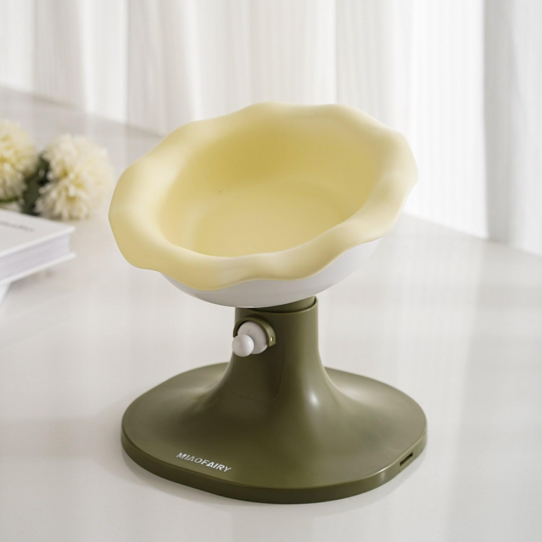 팔업 데이지 반려동물 높이조절 밥그릇 물그릇, 올리브 레몬, 1개 22,040원