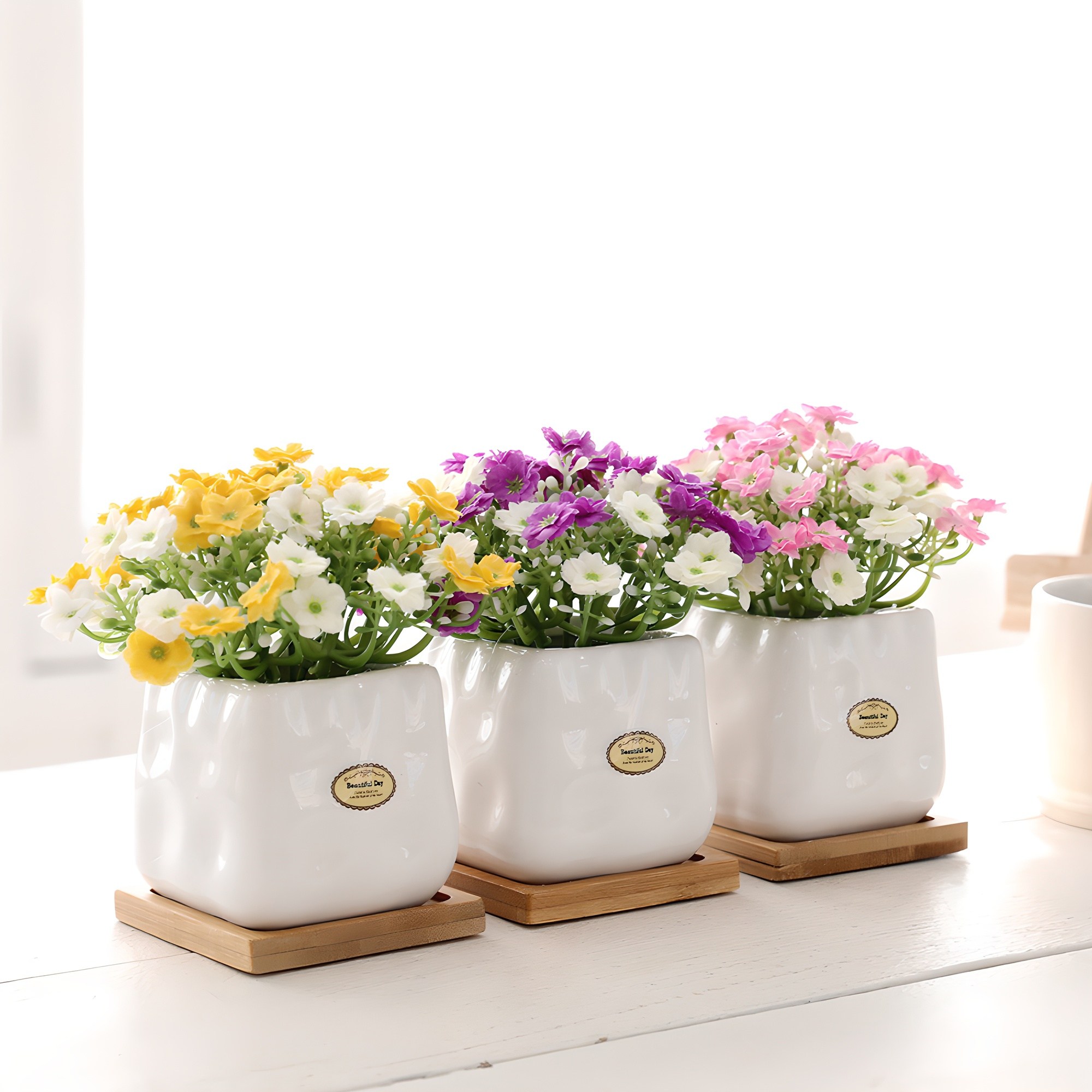 행복한마을 조화 사랑초 화분+나무받침 25,900원