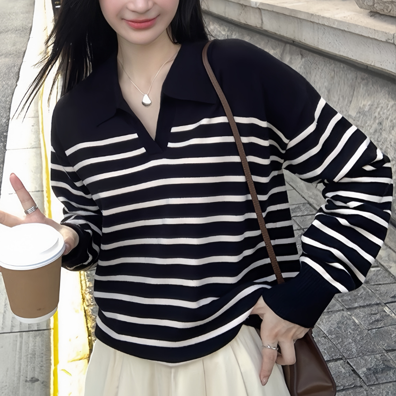 SUNALIFE 여자 스트라이프 카라 니트 긴팔 티셔츠 데일리 프렌치 감성 루즈핏 봄 가을 이너 레이어드 29,900원