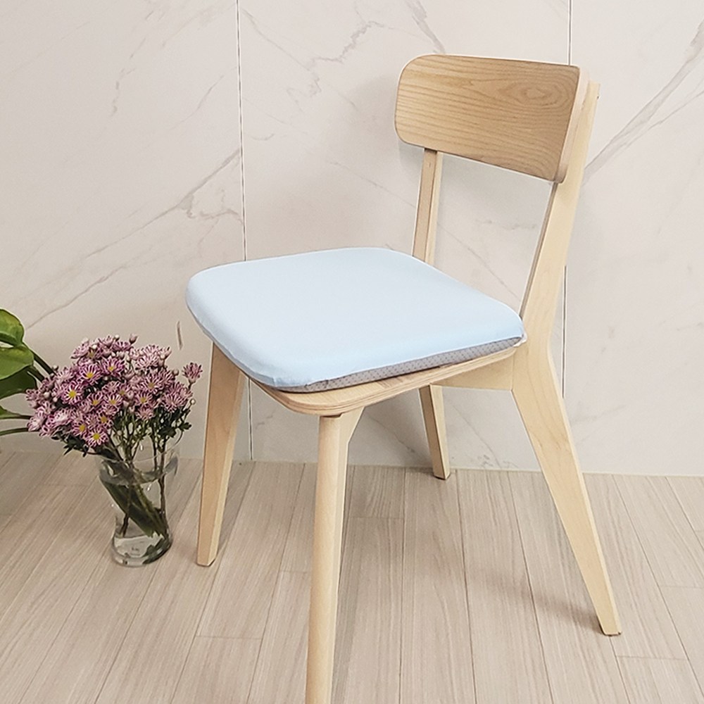 이엔비 푹신 메모리폼 의자방석 5,900원