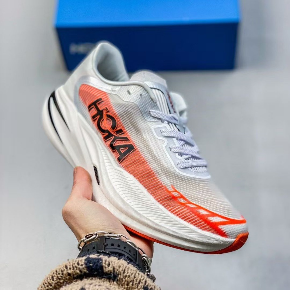 호카원 cielo x1 2.0 오렌지 컴포트 스니커즈 스니커즈 캐주얼 러닝화 마라톤 운동화 클리프톤 1162053-FLV 176,880원
