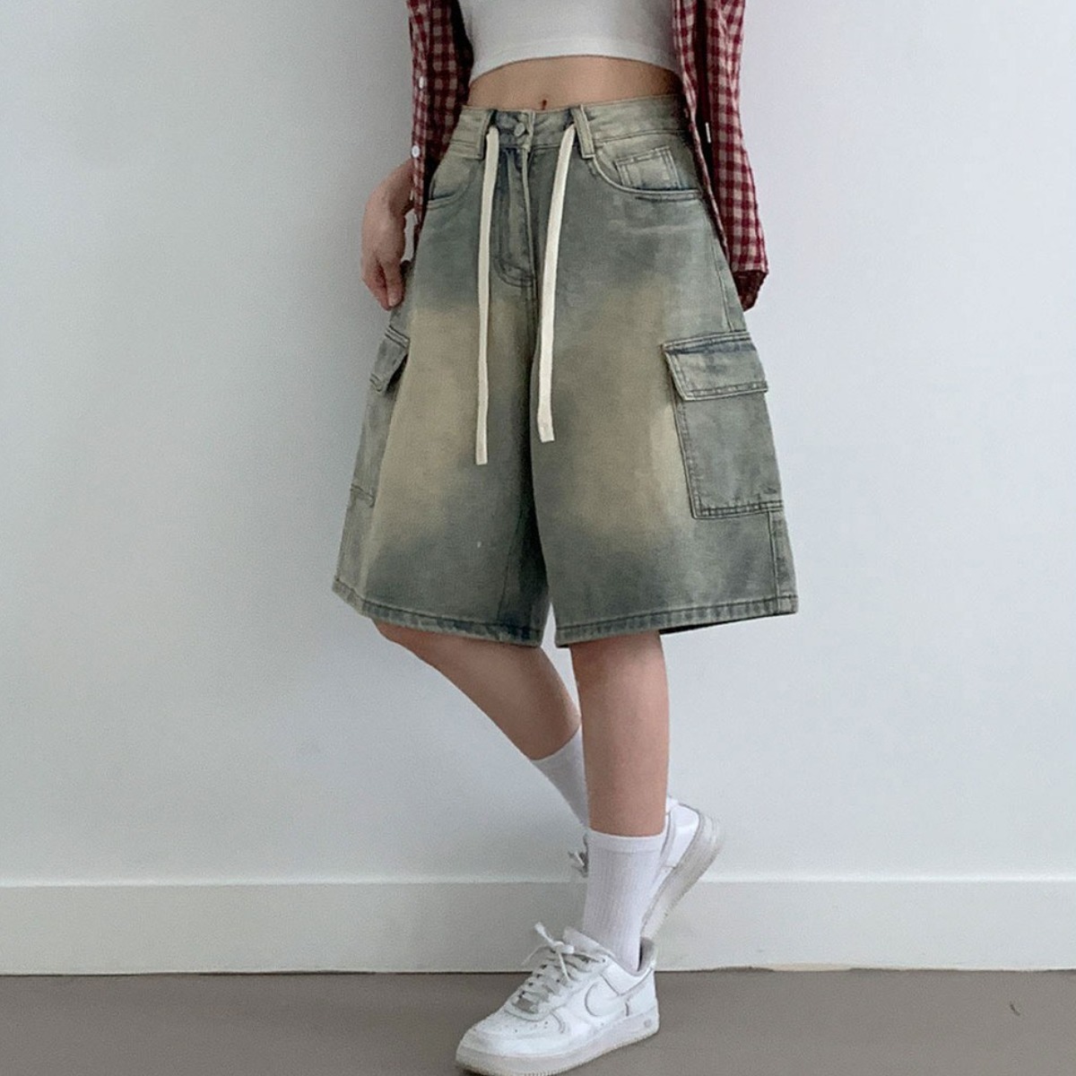 부기샵 세잇 브러쉬 워싱 스트링 카고 버뮤다 데님팬츠 21,800원