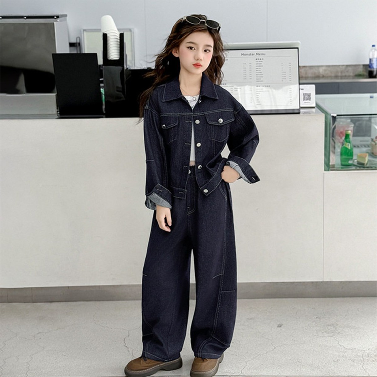 패션플래시 여아 루즈핏 데님 상하세트  청자켓 + 와이드 팬츠  투피스 48,800원