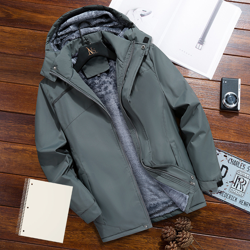 [아웃도어룩] 남성 방수방풍자켓, 가벼운 착용감의 겨울보온 등산복 15,000원
