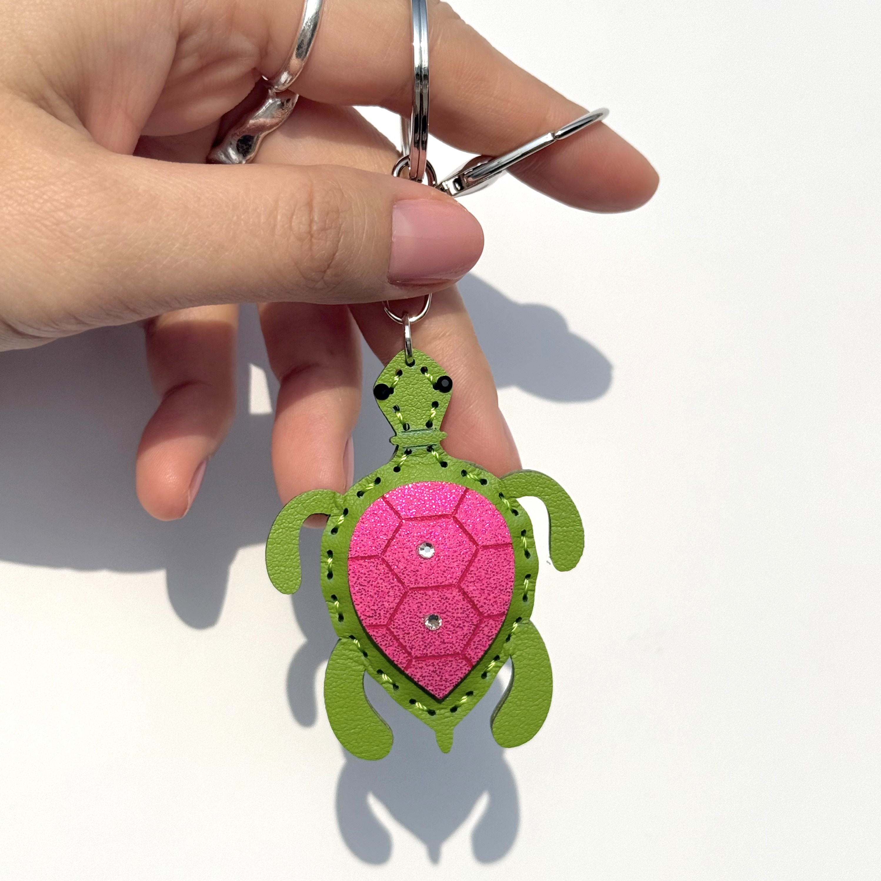 핸드메이드 행운 지혜 장수 바다거북이 키링 15,800원