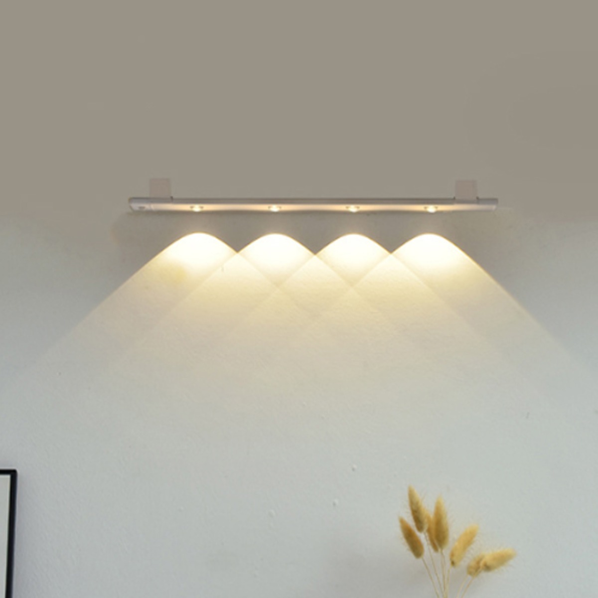 모어피크 충전식 무선 LED 3색변환 밝기조절 인테리어 무드센서등 28,500원