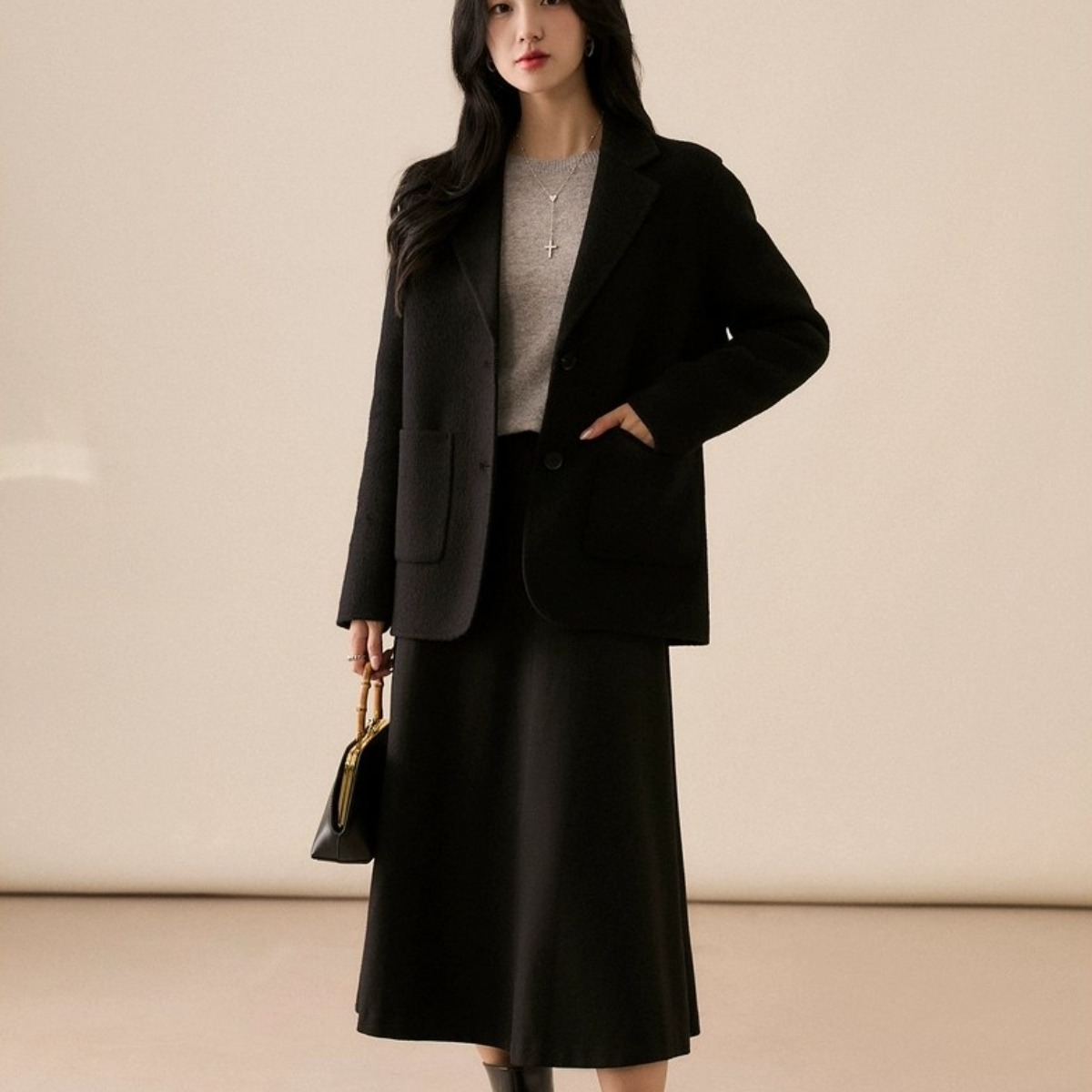 휠렉스 여성 봄 테일러드 싱글 자켓 하프기장 데일리 오피스룩 YD33 37,000원