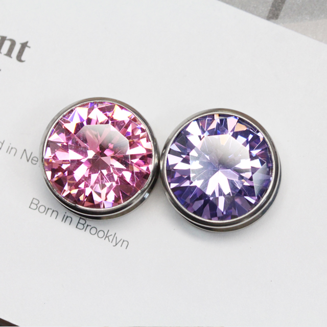 매드킨 [PH-066] 스톤 더블플레어 19mm 피어싱 15,500원