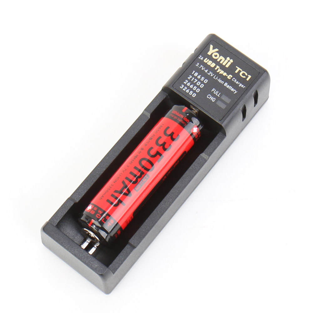 18650 배터리 충전기 1구 신형 C타입 PD 지원 4,000원