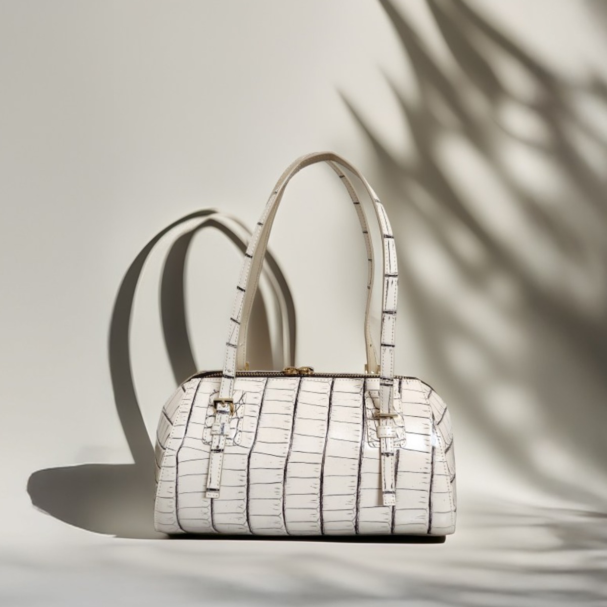 잘모이 리얼 크로커다일 솔레 여성 악어가죽 심플 핸드백 1,540,000원