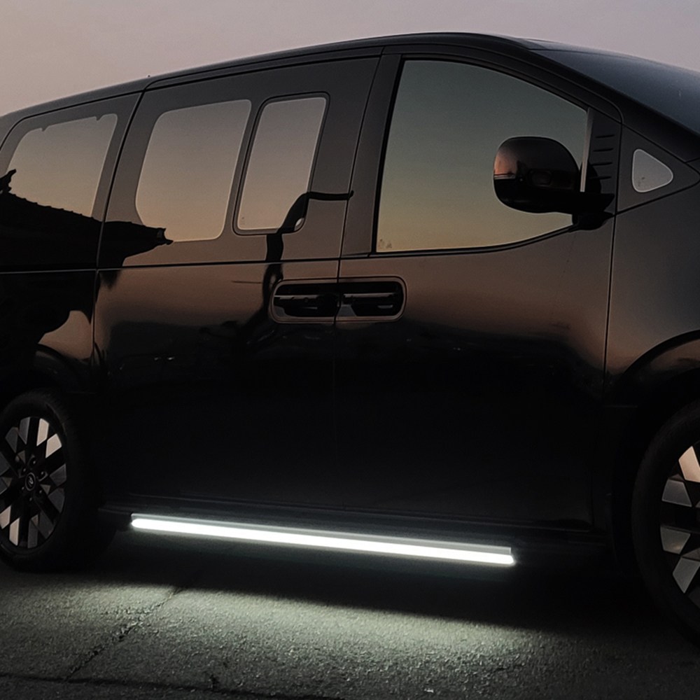 오토그랜드 스타리아 LED 사이드스텝 보조 옆발판 450,000원