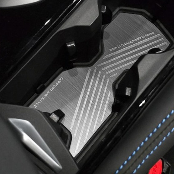 르노 그랑 콜레오스 (2025) 3D메탈 인테리어 몰딩 컵홀더 플레이트 무선충전 에스프리알핀, 헤어라인메탈_에스프리알핀 35,900원