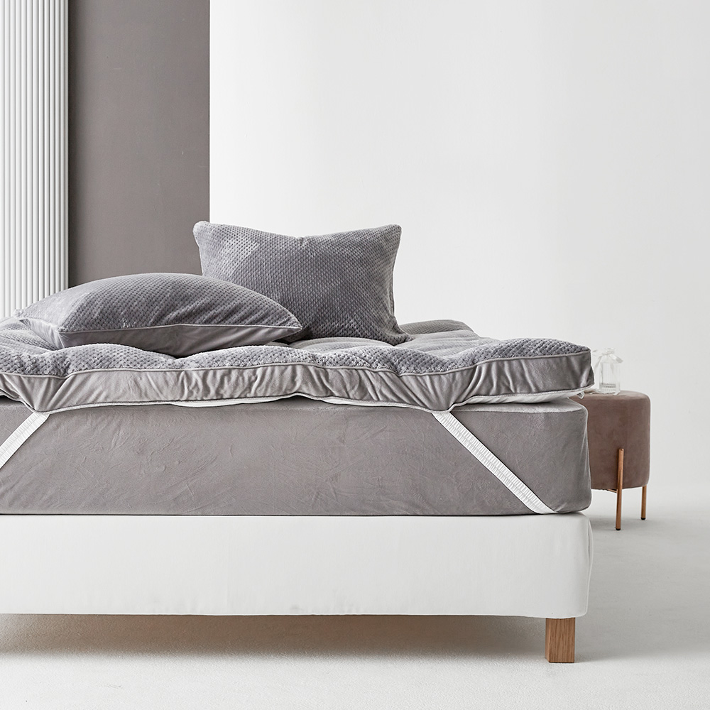 라뽐므 코지 와플 극세사 자가발열 밴딩 토퍼 89,900원