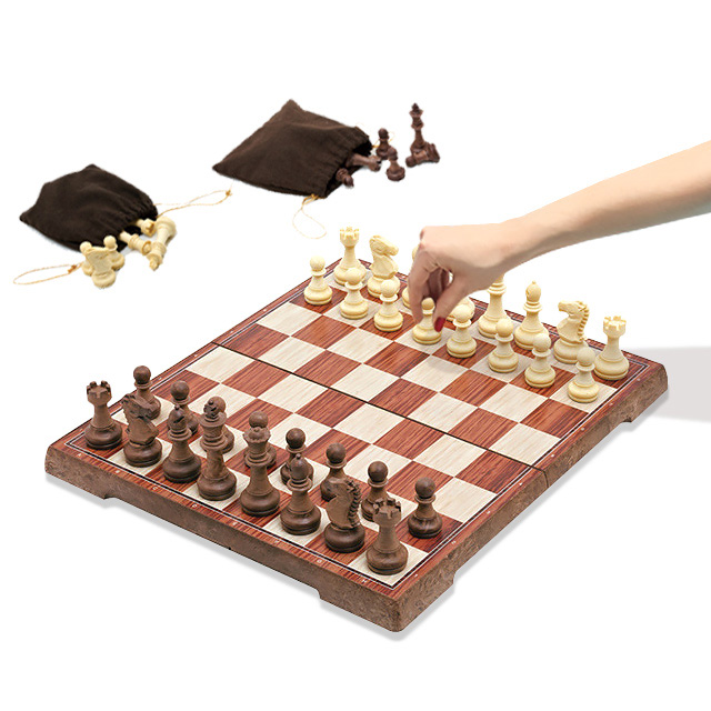 UB 스토리빙 접이식 자석 체스 세트 L 13,870원