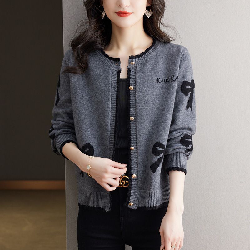 COSYEVNO 여성 니트 가디건 봄가을 단추 나비 자수 루즈핏 코트 니트 23,380원