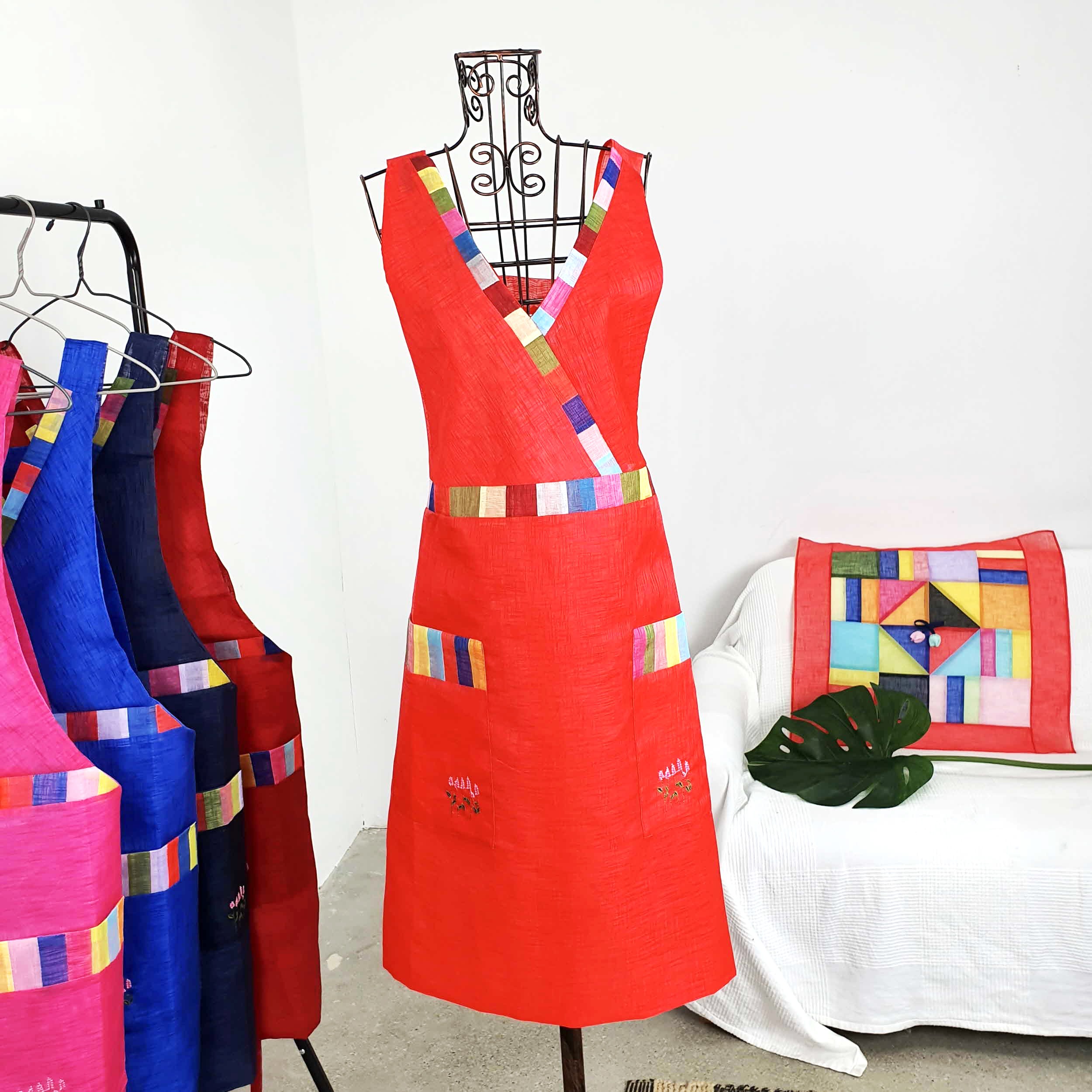 하마공방 고급 색동 모시 조각보 V라인 전통 앞치마, 앵두색, 1개 16,500원