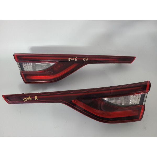 SM6 트렁크등 SM6 트렁크후미등 SM6 백피니셔 265556512R 265503924R 중고품 132,000원