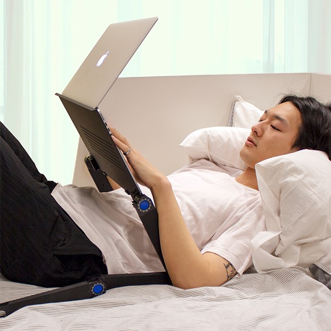 굿슈머 누워서 노트북 거치대 자유자재 눕서대 29,400원