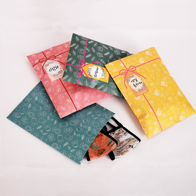 연두앵두 양면테이프 리본택 메모 기프트 종이백 대봉투 4종 x 6p 세트 10,900원