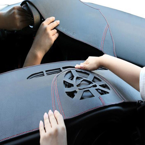 본투로드 아반떼MD 가죽 논슬립 대쉬보드커버 67,000원