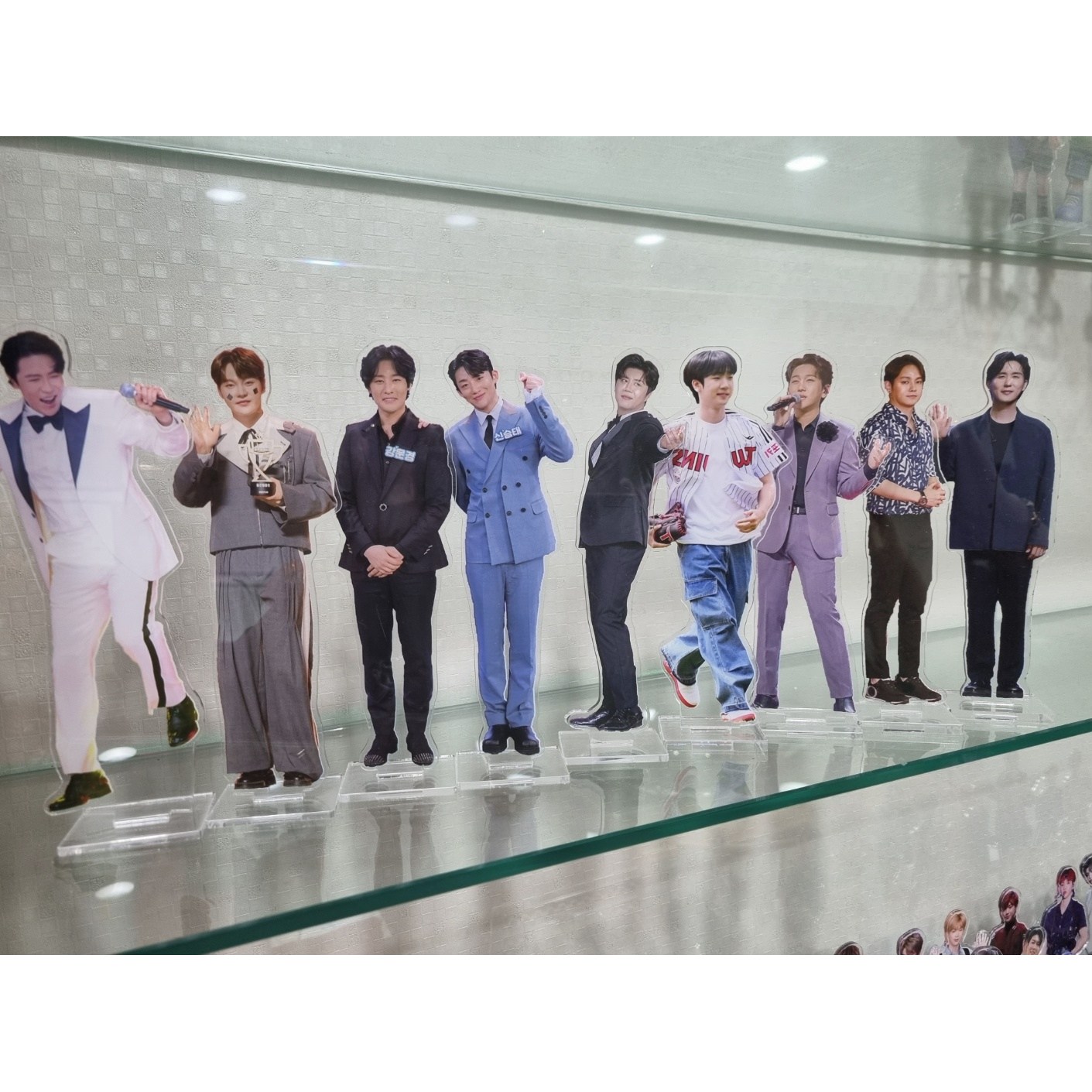 현역가왕굿즈 등신대 18종 강문경 김수찬 박서진 신승태 신유 에녹 진해성 최수호 환희 14,800원