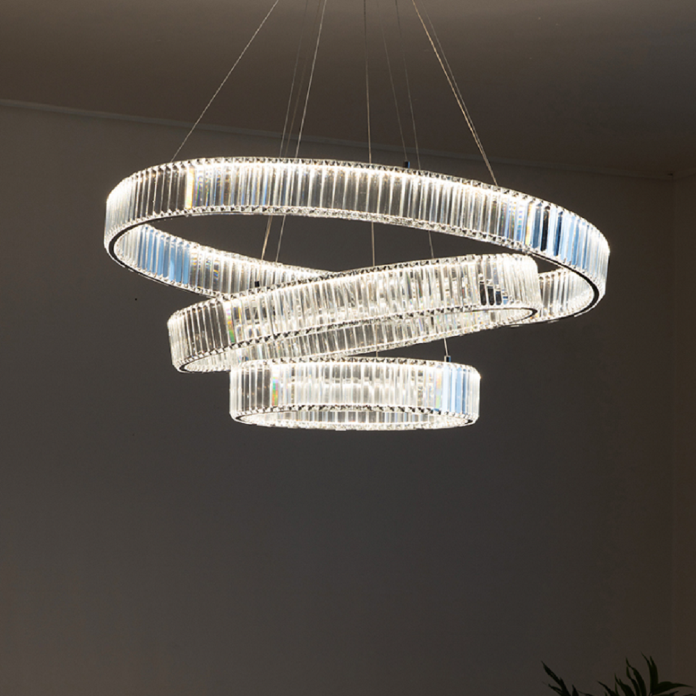 삼팔글로벌 LED 3등 크리스탈 펜던트 90W 인테리어 거실 조명 링형 원형 고급조명 1,472,500원