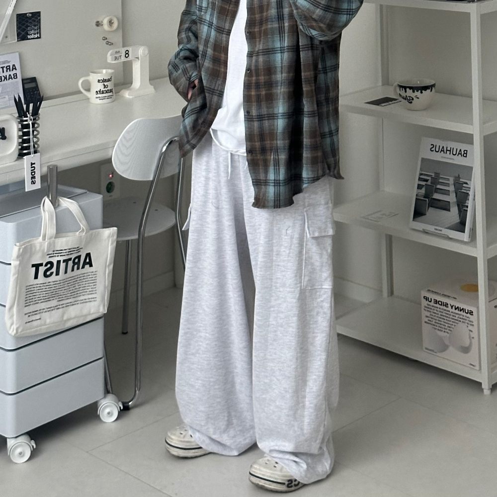 르위 데일리 밴딩 와이드 카고 트레이닝 스웻 벌룬 팬츠 남녀공용 20,900원