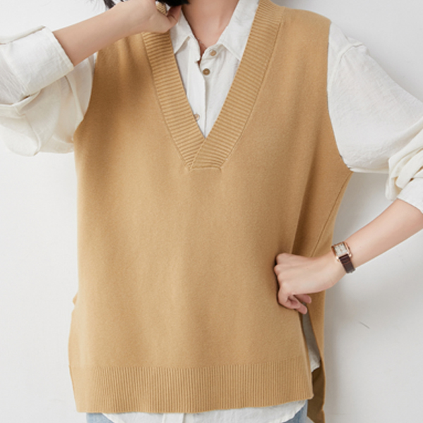 에리페 여성용 딥 V넥 와이드 라인 니트 베스트 22,800원