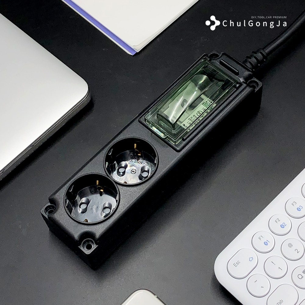 철공자 고용량멀티탭 누전차단기 2구 1.5M 3M 5M 에어컨 건조기 세탁기 전용 콘센트 과부하차단 멀티텝 전기 콘센트 + 안전커버 증정, 1세트, 블랙, 5m 25,000원