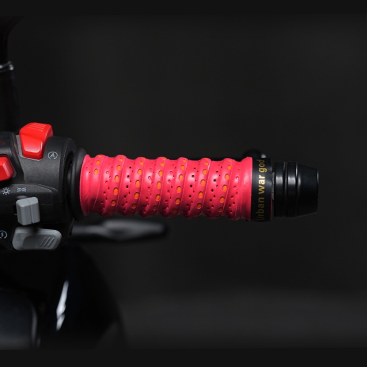 셀렉트템 오토바이 핸들그립 미끄럼방지 그립테이프 튜닝, 2개, 레드 6,200원