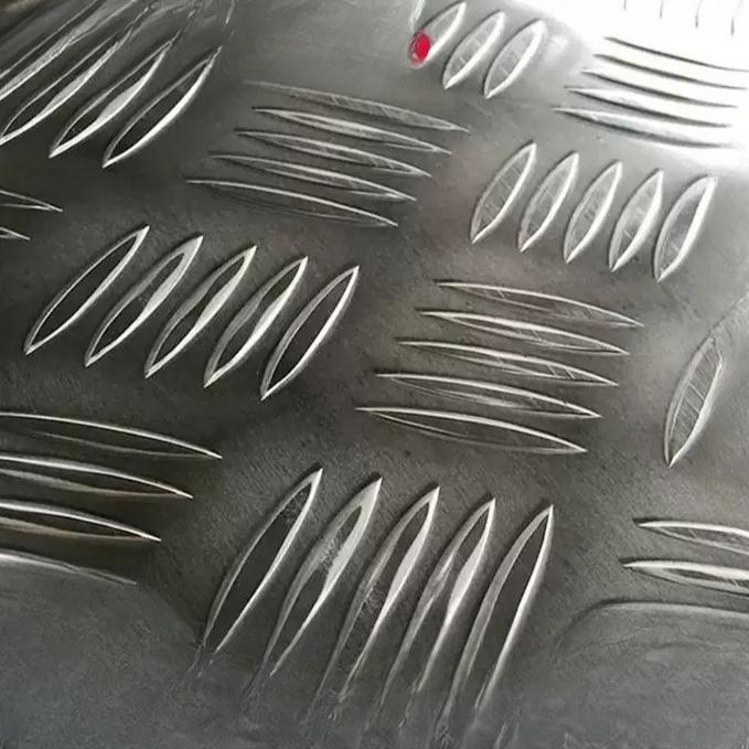 알루미늄 플레이트 무늬철판 체크판 미끄럼방지 작업장 110,300원