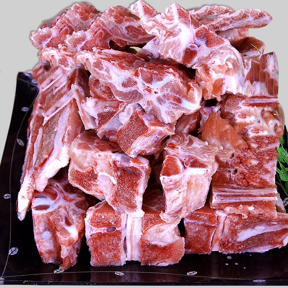 [으뜸한돈] 국내산 한돈 돼지 등뼈 3kg (감자탕용) 냉동, 1kg, 3개 18,800원