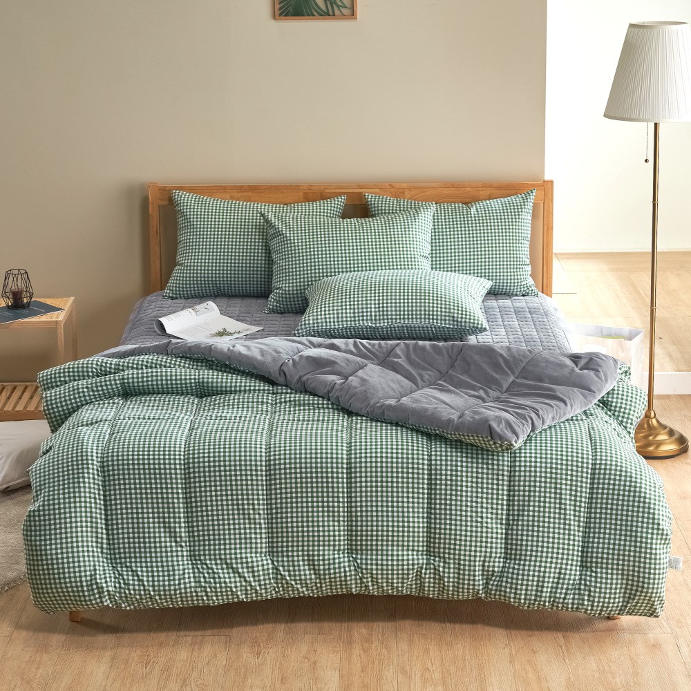 가벼운 국산 향균 밍크 극세사 간절기 가을 겨울 체크 캠핑 차박 차렵 이불 침구 부드러운 SS Q 슈퍼싱글 퀸 베개 1인용 2인용 담요 토퍼 44,900원