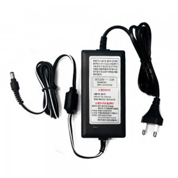 DIPOS 리튬이온폴리머충전기 12.6V 3A 코드일체형, 단일상품 23,500원