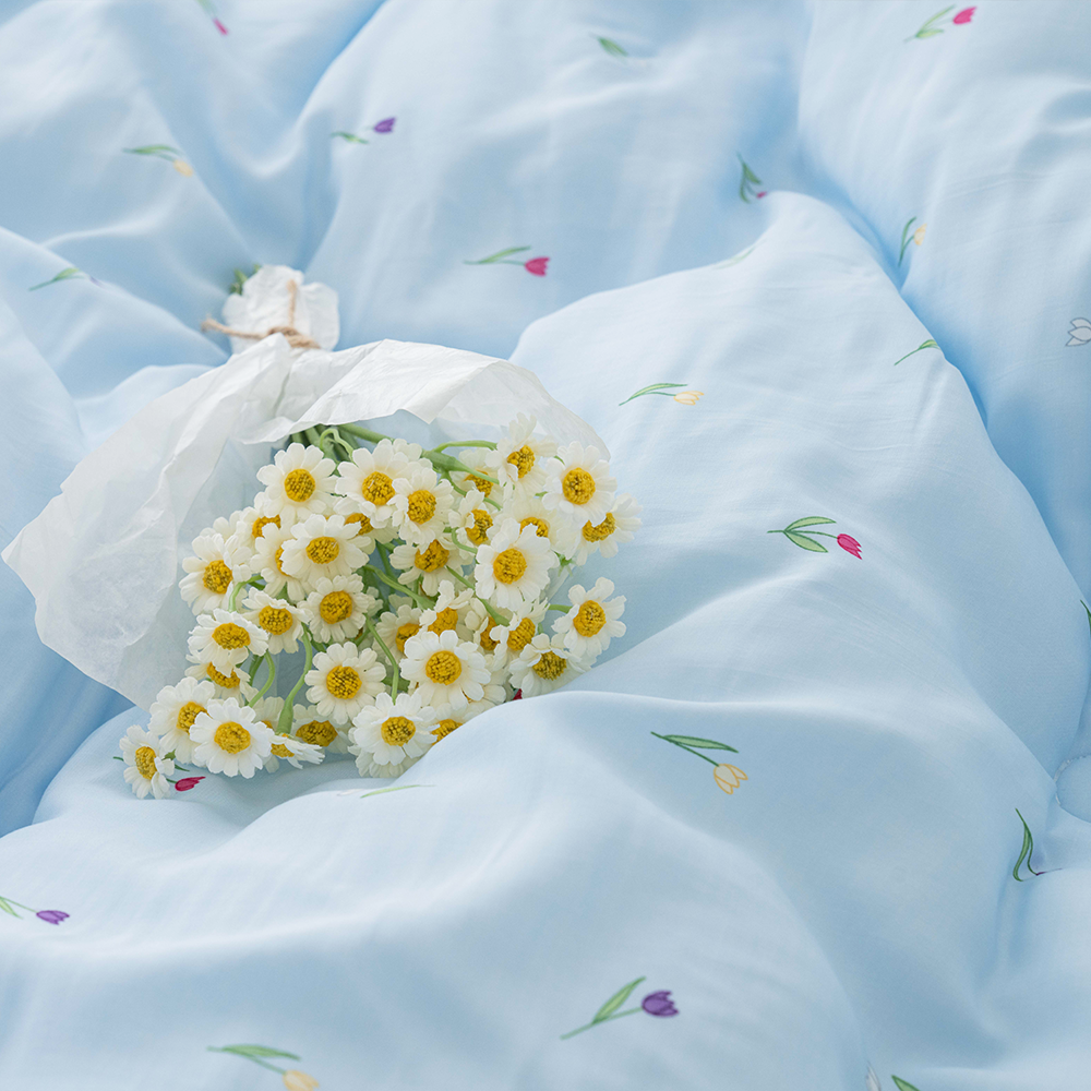 쿠에뜨 사계절이불 모달 플라워패턴 튤립 SS 알러지케어 스프레드이불 171,700원