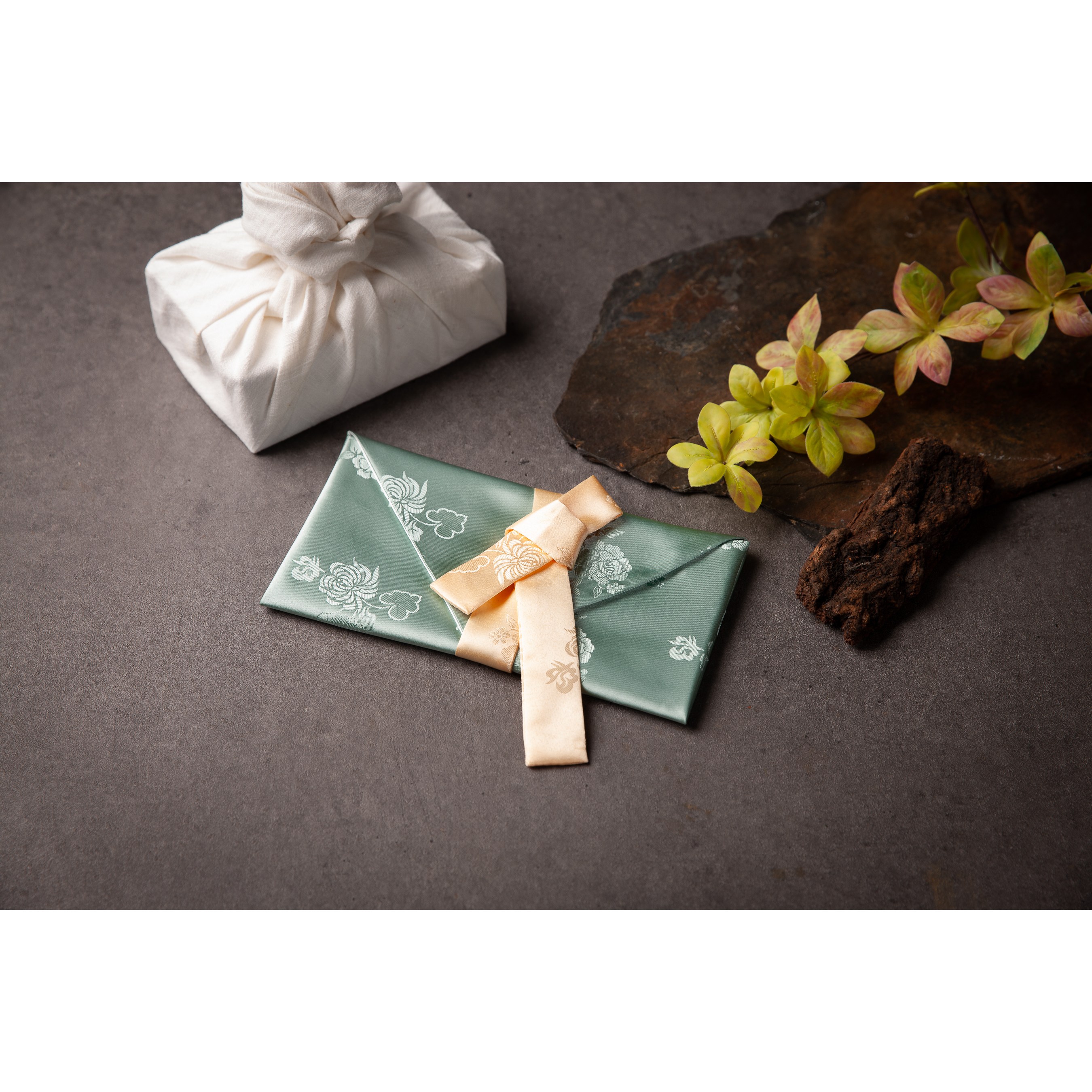 꽃심예단 현금예단봉투 고급양단 매듭보자기 설날명절 현금예단보, 민트, 1개 15,900원