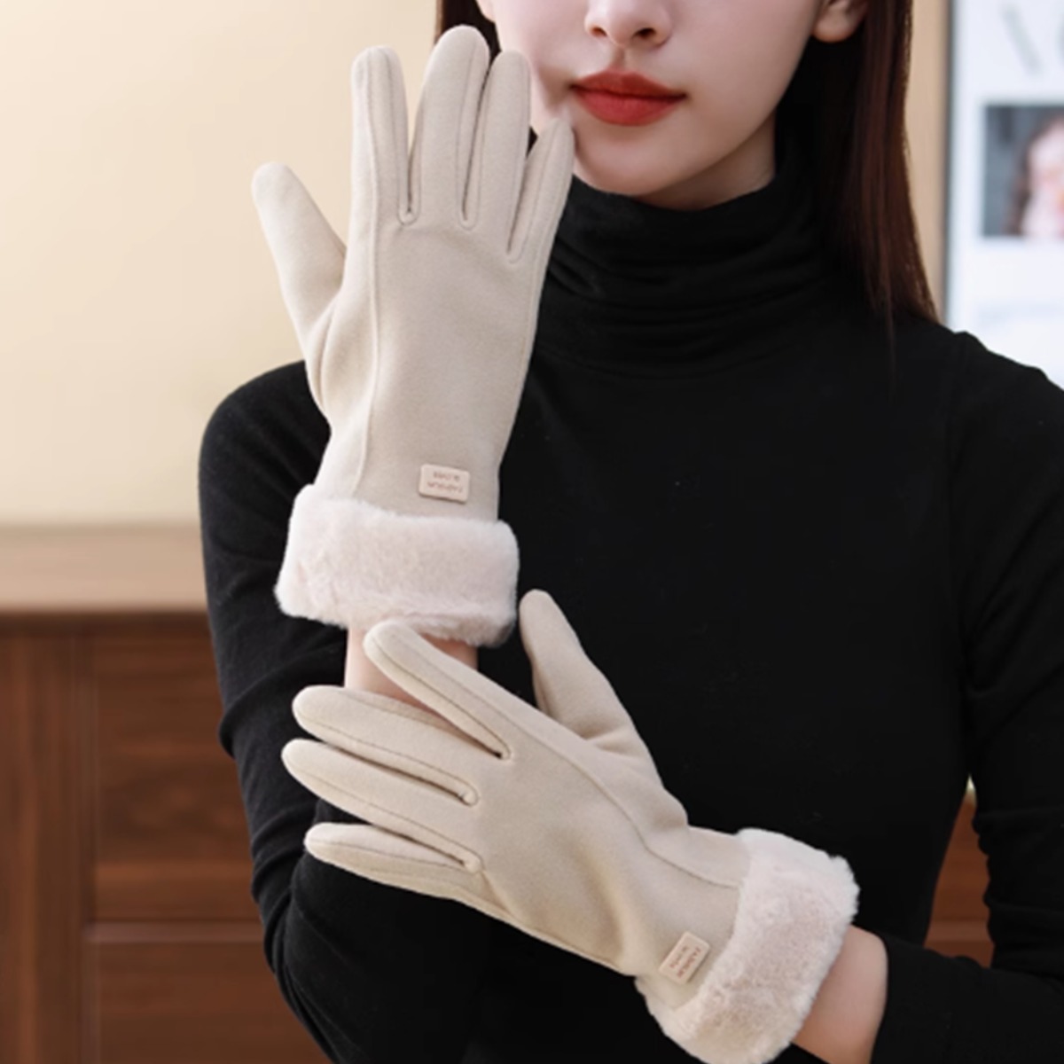 슈아미 따스한 심플 퍼 여성 장갑 기모 스마트폰 터치 방한 기모 8,200원