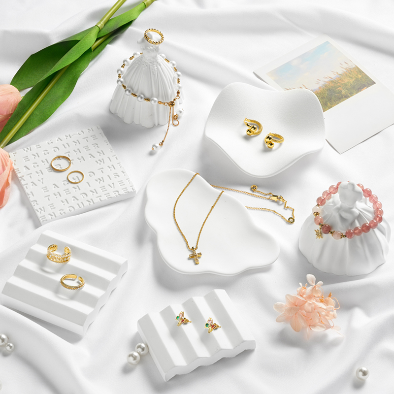 촬영 소품 석고 오브제 진열대 전시다이 감성 디스플레이 비정형 트레이 장식 전시대 플레이팅 스냅조이, 화이트-석고영문 트레이 7,800원